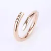 2024 Luxus klassischer Nagelring Designer Ring Mode Unisex Manschettenringpaar Gold Ring Schmuck Valentinstag Geschenk Q2