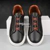 Designer Mens Casual Shoes Business Casual Social Wedding Party Quality Leather Lightweight Chunky Sneakers Formella tränare Storlek 38-45