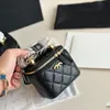 10a Makyaj Kutusu Çanta Çanta Kadın Tasarımcı Çanta Kozmetik Tuvalet Çantaları Tuvalet Malzemeleri Çöp Depolama Kozmetik-Nice Omuz Makyaj Çantaları Lüks Crossbody Cüzdan Cüzdan Cüzdan