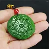 Anhänger Halsketten Retro Grüne Jade geschnitzte chinesische alte Drache Lucky Charm Amulets Seil Halskette Vintage Steinschmuckzubehör Accessoires