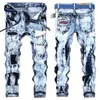 Męskie dżinsy patchwork dżinsy dżinsowe proste duże rozmiary męskie i pływowe spodnie światło kolor amerykański haft haftowy szwy T240428
