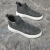 Casual skor höga topp sneakers män vinter plysch stövlar mode nubuck läder andbar höjd ökad platt plattform kör