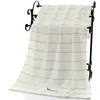 Handtücher Roben großes Streifenbadetuch für Erwachsene und Kinder absorbierende weiche grüne Teerhaushaus Dusche Badezimmertuch 70x140 cm 1 Piecel2404