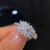 2021 Unikalne laboratorium moissanite Pierścień Obietnica 925 Srebrne zaręczyny Pierścienie dla kobiet Bridal Finer Jewelry 244E