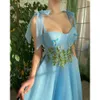 Robes feuilles fleur fleur bleu spaghetti appliques élégant printemps bal robe de fête de la cheville de la cheville