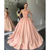 Lijnjurken prom een ​​feest strapless Appliques avondjurken plooien ruches semi formele rode loper lange speciale ocn jurk ppliques