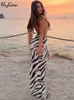 Urban Sexy Dresses Hugcitar Mesh Slibely Print Print Matching Color Hollow Out Sexy Maxi Dress Dress Unrescular Summer Women Beach Festival Outfit D240427