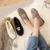 Casual schoenen Pearl decoratie Round Toe damesplatform slip-on vrouwelijke sneakers loafers met bont herfst klompen winter m