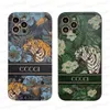 Top Vogue Designer Case de telefone para iPhone 15 14 13 12 11 Pro Max Luxuoso Padrão de letra de tigre Impressão de casca fosca à prova de choque de pele