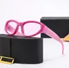 Designer Design Fashion Classic Men and Women Library occhiali da sole semplici generosi telai metallici bei occhiali da sole ottica