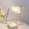 Lampade da tavolo francese accogliente e romantica Lampada da comodino retrò camera da letto americano Atmosfera LightInternet Celebrity Linglan Fiore