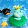 Jouets de bain 4-en-1 pour bébé jouet électrique pulvérisation d'eau flottante grenouille rotative basse douche de douche enfant cadeau natation salle de bainwx