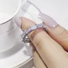Pierścienie zespołu 2024 Nowy luksusowa księżniczka srebrna estetyczna estetyczna pierścień wieczny damski damski prezent świąteczny sprzedaż biżuterii R6169 Q240429