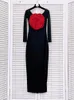 Casual Dresses ZZSLUIA 3D Flower Appliciques Designer Slim Long For Women Slash Neck Sleeve Elegant Sexig klänning Kvinnlig trasa