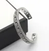 Style Retro Style Femmes Silver plaqué Hollow Out G Lettre Gravure Modèle Open Bracelets Bangle1532009