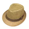 Berets British Men Beach Sun Suns Summer Cowboy Fedora Retro Jazz Hat respirant Paille Bouchage extérieur Panama Man Gentleman Holiday Sunhat