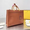 Echte lederen designer tas mode portemonnee vrouwen bakken schoudertassen koeienhuid echte lederen handtas sjaal charme met schoudersbanden en verpakking