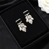 2024 Cclies Stud Hoop Boucles d'oreilles Pearl Diamond Drop Gold Cring Designer For Woman Fashion Not Fade Widding Femmes Chanells Oreilles 126