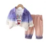 Zestawy odzieży Dziewczęce Ubrania Sprężyna jesień 2024 Dzieci Kurtki dżinsowe T-shirty Spodnie 3PCS Śliczny garnitur dla niemowląt stroje dla dzieci 4 5Y