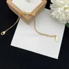 Bracelet de créateur de style classique mode bracelet pour femmes de qualité simple adaptée aux rassemblements sociaux l'engagement des cadeaux est très beau bon bien nicefai8