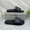 2024 Fashion Slipper Sliders Paris Sandals Sandals Slippers for Men Women Designer Hot Unisexe Pool Planche Flip Flops with Box Taille 35-46