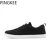 Casual schoenen rond teen veter omhoog sneaker metalen oogjes gewatteerde kraag duurzame buitenzool stof voering lichtgewicht ademend gaas bovenste ontwerp