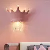 Lâmpadas de parede Cristal coroa menina menina lâmpada de quarto liderou a luz moderna de luxo da sala de princesas Luzes de cabeceira infantil