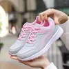 Chaussures décontractées mode pour femmes baskets en cuir épaisse semelle courir PU Pu Outdoor Tennis Trainers Walks Jog Gym Shoe Automne