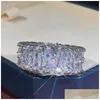 Pierłdy ślubne 100% Sterling Sier stworzyło fl moissanite diamenty szlachetne pierścionek zaręczynowy Pierścień zaręczyn