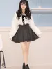 Jupes Style japonais Simple femme Radian taille minceur jambe-façonnage courte jupe noire pour les femmes Streetwear Culottes