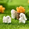 Decorative Figurines Kawaii Resin Bunny Ornament Easter White Rabbit Carrot Figurine Dollhouse Cake Garden Decoration Accessoires Miniatures