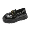 Girls Princess Black Loafers Shoes Child Glossy Student Shoes Classic Metal Chain Kids Fashion Casual Toddler British Mary Janes 240129