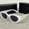 occhiali da sole firmati occhiali da sole da donna Occhiali da sole di lusso Ovale Classico Triangolo in metallo Etichetta Protezione UV Temperamento esterno Alla moda bello
