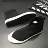 Chaussures à roulettes printemps été tendance chaussures hommes personnalité baskets décontractées mode respirant maille mâle chaussures de sport noir Slip-On Cool chaussures plates Q240201