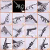 キーチェーンストラップメンズカウンターストライクM4A1 AK47ガンキーチェーンスナイパーAWP CS GOキーチェーンリングバッグカートリンケット男性ジュエリーパーティーギフトお土産Q240201