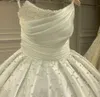 Wunderschönes Prinzessin-Hochzeitskleid mit trägerlosen Perlen, ärmellos, Kapelle-Zug, formelle Kleider, Vestido De Novia Robe De Mariage