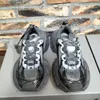 Erkek Blcg Spor Sneaker 2024 Spor ayakkabı Balencaga Triple S Track çok yönlü 3xl Ayakkabı Paris Nesil Kayışı Çift Yüksek Kalın Sole Casual Kadın Moda Spor Ayakkabı 3d63