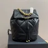 Klassischer Damen-Designer-Rucksack aus Leder, Seriennummer, modische Mini-Damen-Schultertasche, dicke Kette, Damen-Umhängetasche