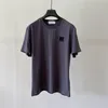 20224 magliette da uomo polo camicia retrò marchio classico uomo tees ricami a maniche corta maniche estate in giro solido color torace decorazione tops pietre pietre maglietta isola vjf668