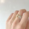 حلقات الكتلة المصنوعة يدويًا S925 Silver Hollow Retro Gold Ring Ring Strap Lace Enth