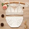 Soutien-gorge Ensembles Teengae Sous-vêtements pour filles Tops Lingerie Adolescente Teen Sans fil Coupe fine Ensemble de soutien-gorge d'entraînement