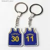 Klapetyki Jersey Basketball Basketball Buthey Memorial Blapein z nazwą zawodnika Acryl Sports Key Pierścień dla mężczyzn dla kobiet fan koszykówki pamiątki ozdoba prezentowa Q240201