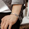 Bangle Ancient Silver Color Tree Leaves Round Barcelet For Women Elegant Alloy Feather Open Party Wedding Fashion Jewelry A992304U