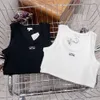 Summer Women Vest Designer Fashion Letter Fashion Lettery Bordado Camisola gráfica Slim Cortero de tanque de punto corto