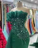 2024 ASO EBI Green Sirène Prom Dress Crystals Crystals Satin Soirée formelle Fête Deuxième réception Robes de fiançailles d'anniversaire Robe de Soiree ZJ82