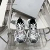Koşu BLCG Paris Sneaker Kadın 2024 Aile Spor ayakkabı nesil Balencaga Versiyon Üçlü B S Track Dokuz 3xl Erkek Ayakkabı Yüksek Stil Wjit