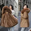 Kvinnors dikerockar 2024 Winter Jacka Kvinnor Fashion Parkas Coat Wool Liner Hudeed Outwear med päls krage varma kläder