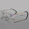 Solglasögon Frames 2024 Ultralight Titanium Rimless Glasses Frame Women Eyeglasses Square Recept Myopia Optiska män Vintage Eyewear