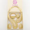 Italia moda color oro conjunto de joyería para mujer collar de plumas de ángel pulsera pendientes anillo conjunto hermoso regalo de fiesta de boda 240123