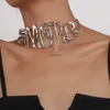 Chokers 2024 Novo design original exagerar personalidade metal carta pescoço jóias para mulheres moda vintage cor de ouro gargantilha colar yq240201